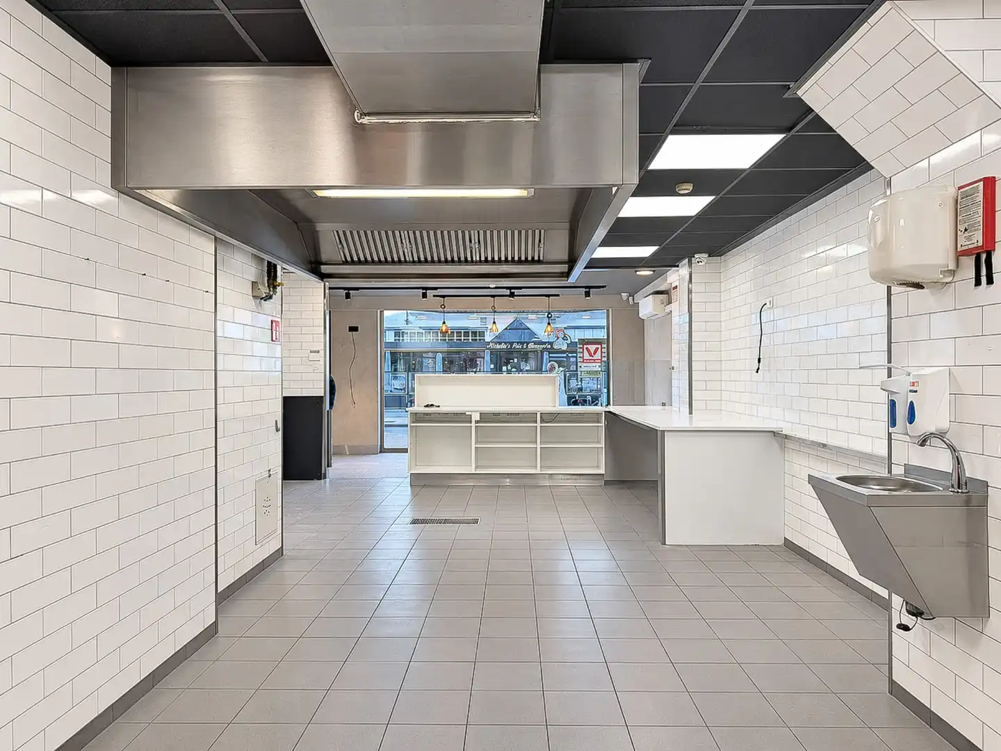 Horecazaak -winkel Lippenslaan 58 te koop  foto 4