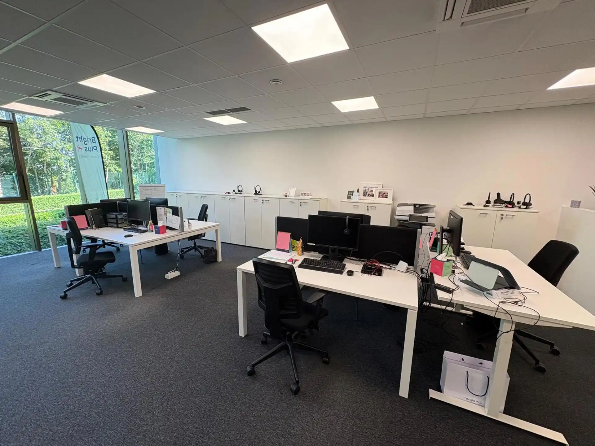 Moderne kantoorruimte van 175 m² met 6 parkeerplaatsen. foto 6