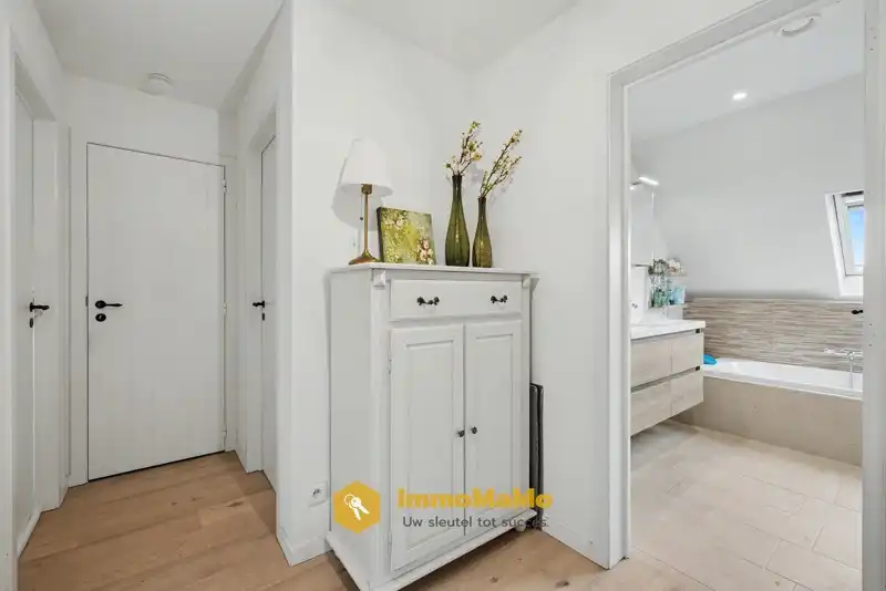 RECENTE WONING MET 4 SLAAPKAMERS TE KOOP IN WACHTEBEKE-LOCHRISTI foto 13