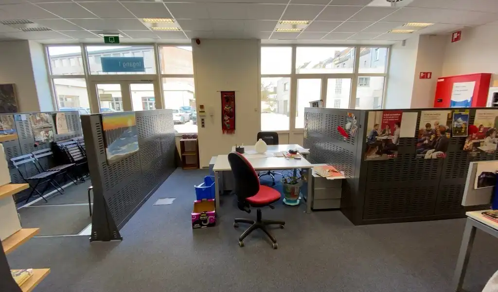 Gerenoveerde kantoorruimte te huur aan Begijnhoflaan in Gent foto 8