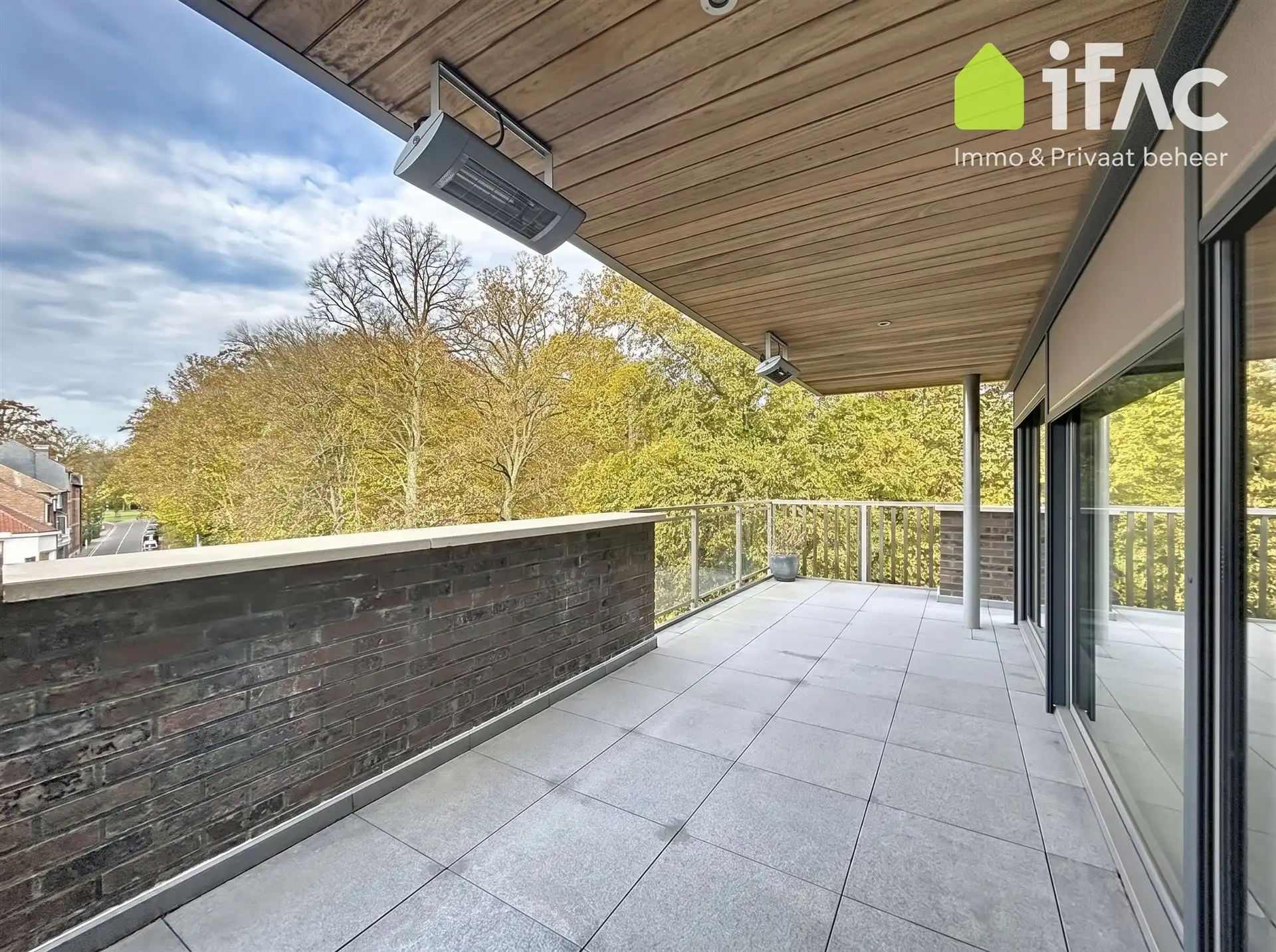 Penthouse met groot terras foto 5