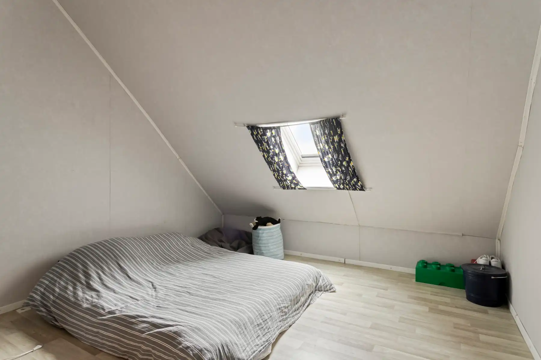 Instapklare woning met 4 slaapkamers!!! foto 13
