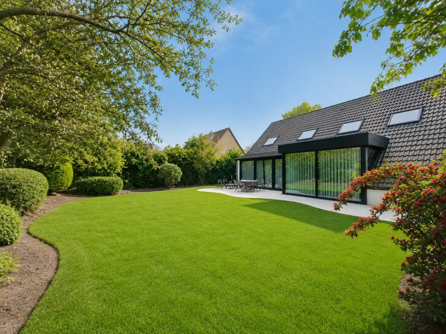 Exclusief gerenoveerde villa in een rustige doodlopende straat nabij het centrum van Knokke foto 12