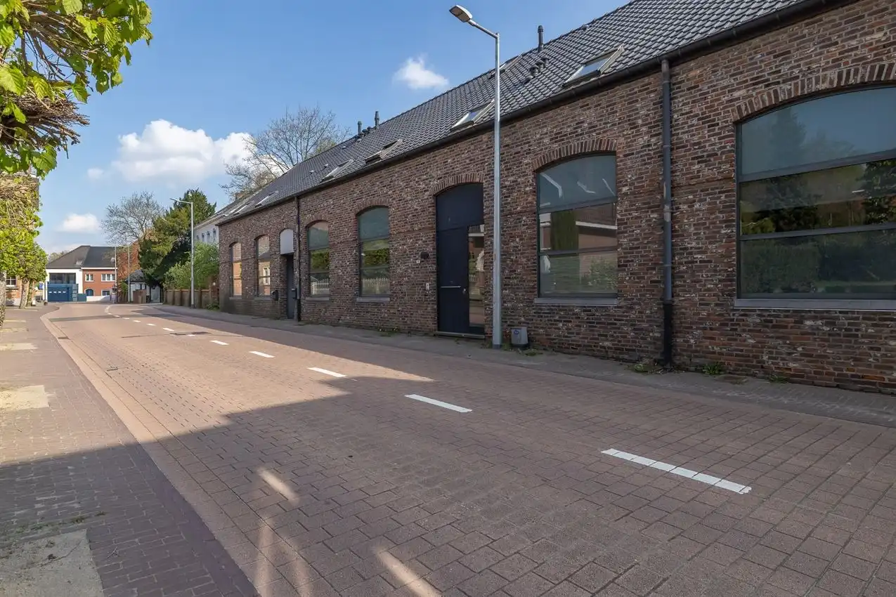 Charmante dorpswoning met geschiedenis, groen én mobiliteit binnen handbereik foto 35