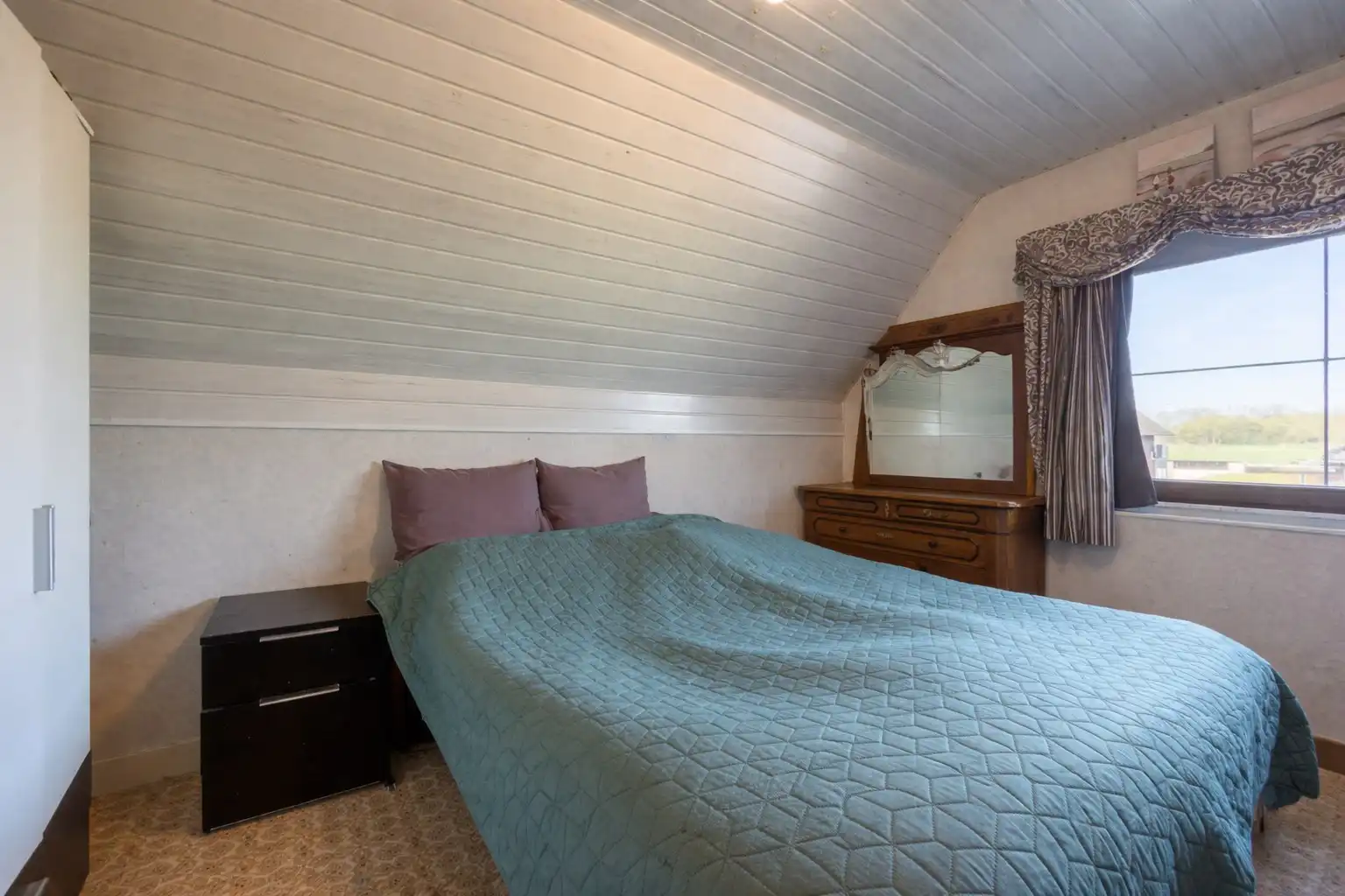 Ruime instapklare woning te koop in Hamont-Achel! foto 18