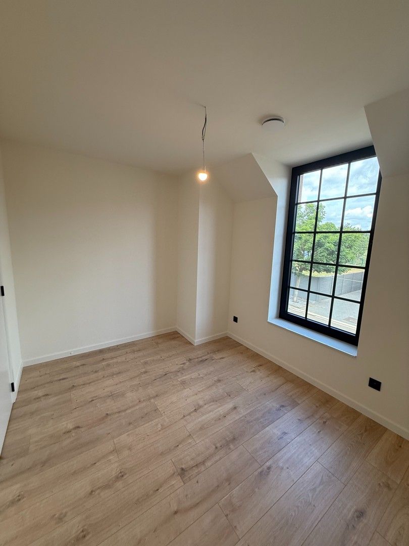 Prachtige BEN-woning met 3 slaapkamers, terras en tuin te Opitter/Bree. foto 16