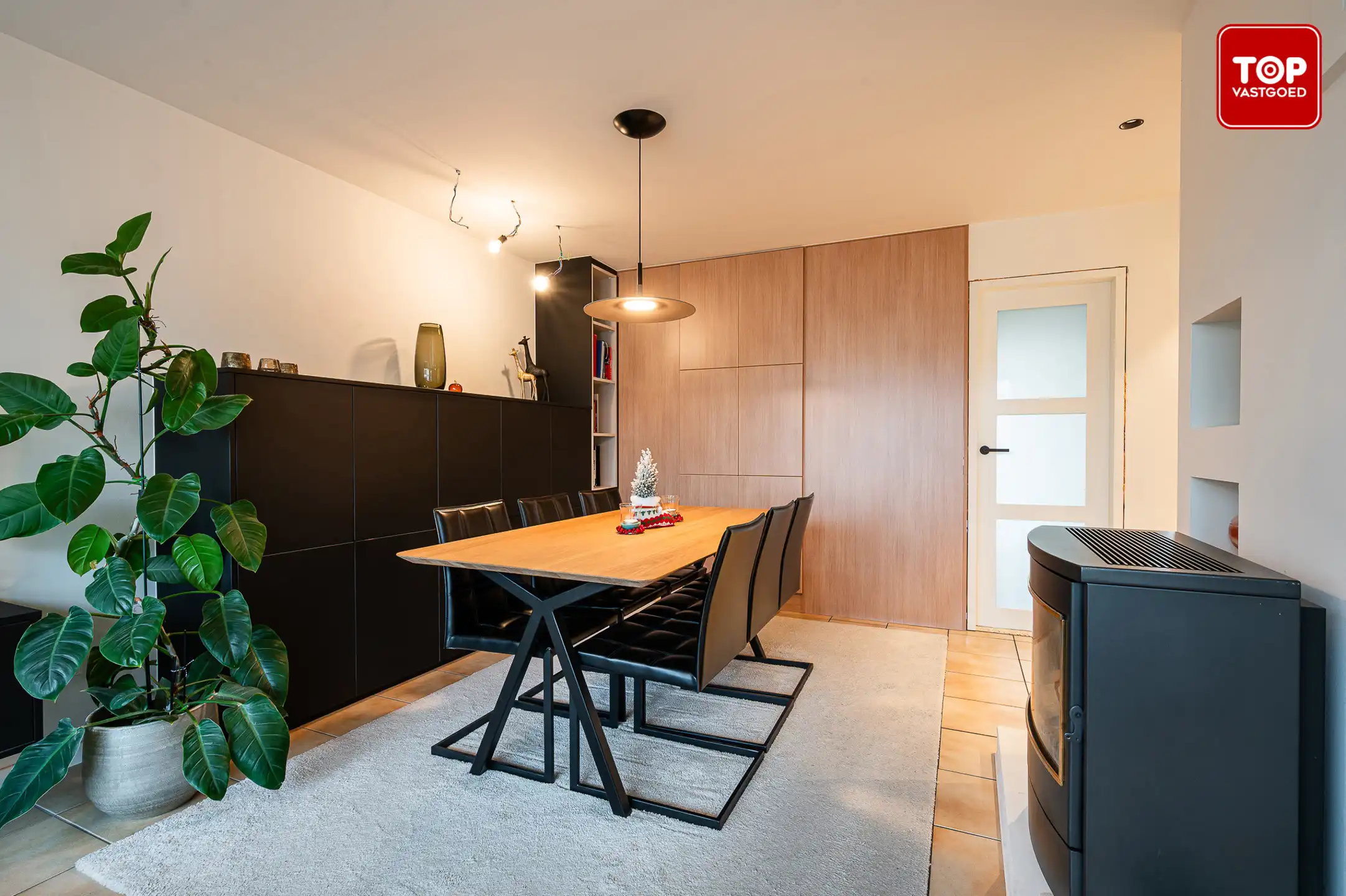 Charmante woning met 3 slaapkamers en tuin op een toplocatie foto 9