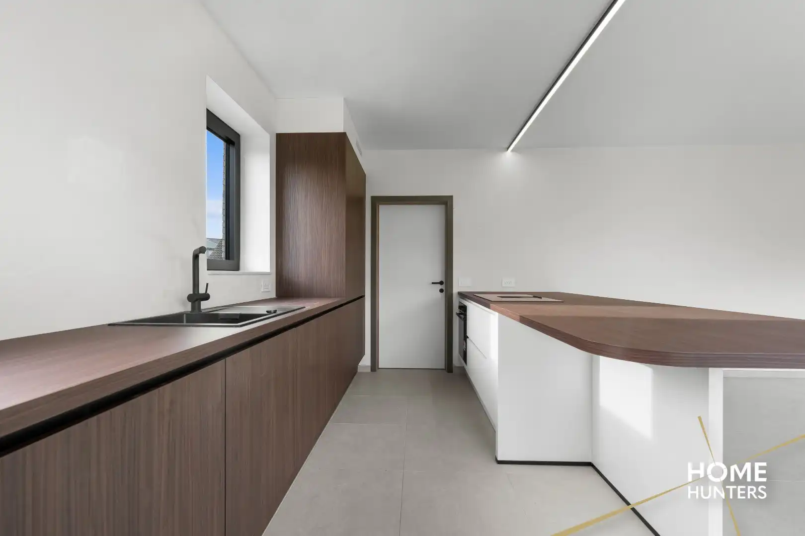 Luxueus afgewerkte nieuwbouwwoning te Vlamertinge  foto 6