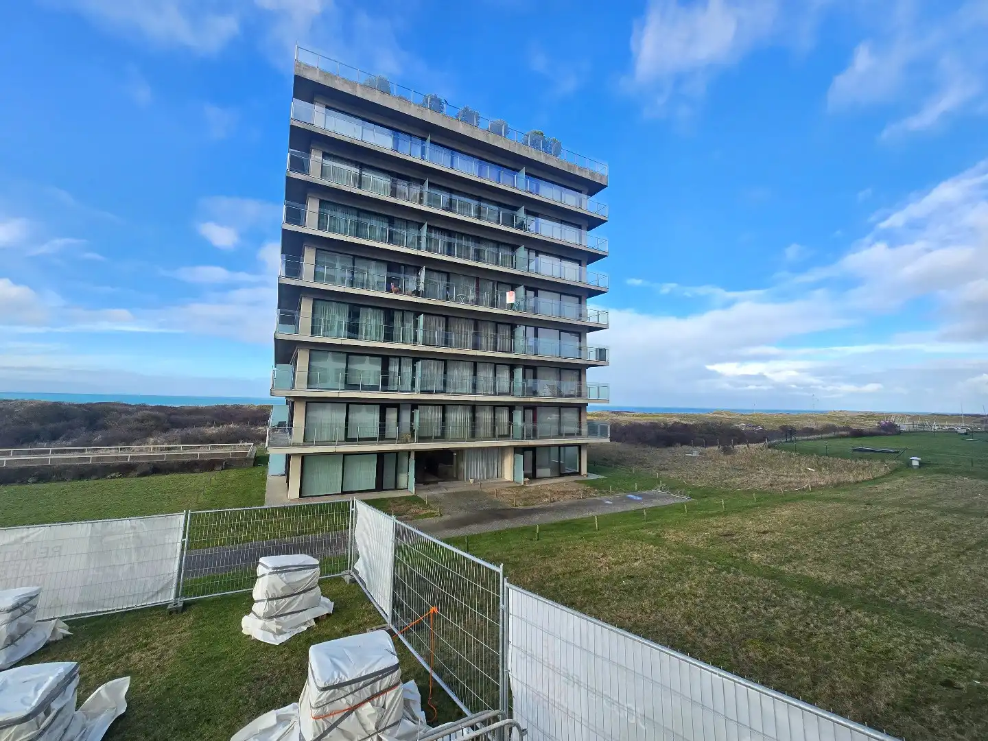 Hoekappartement met zeezicht 1 slpk + slaaphoek  foto 10