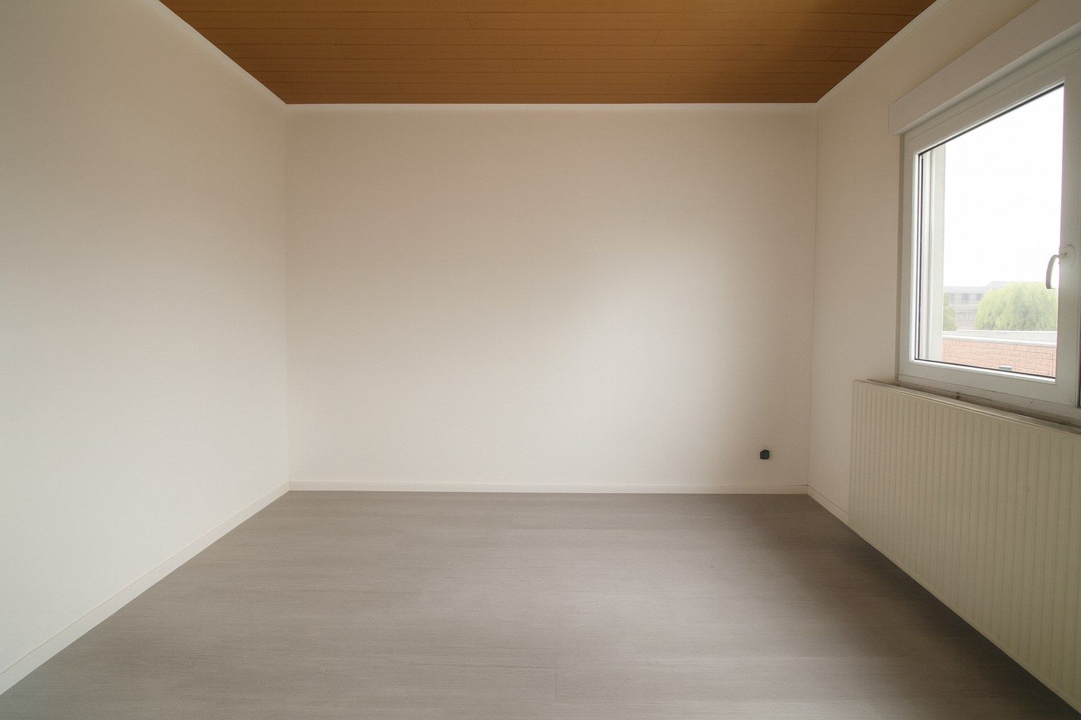 Te koop: Uitzonderlijk ruime stadswoning met 6 slaapkamers, garage en tuin in het hart van Sint-Niklaas! foto 19