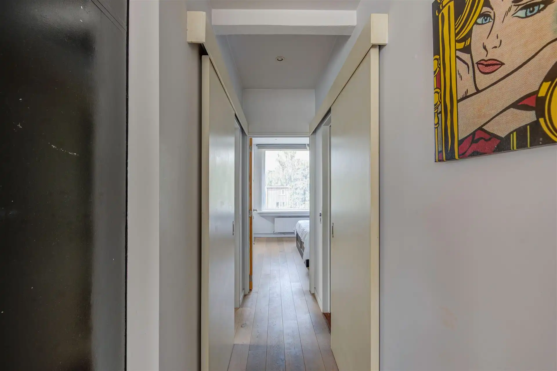 Licht ruim appartement met 2 slaapkamers en terras  foto 14
