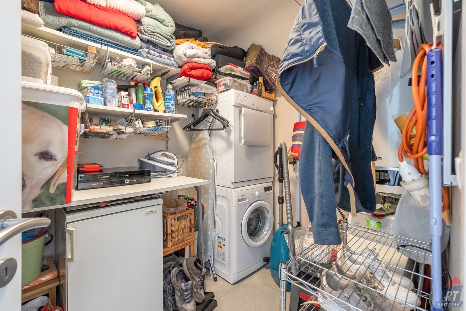 Gunstig gelegen en instapklaar appartement met 2 slaapkamers te Tienen foto 11