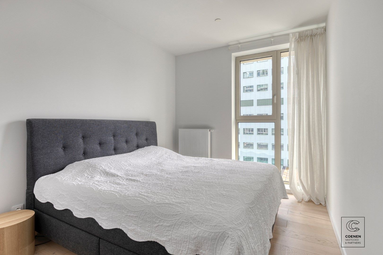 Design appartement van 83 m², twee slaapkamers en een ruim terras met een prachtig uitzicht over Antwerpen! foto 9