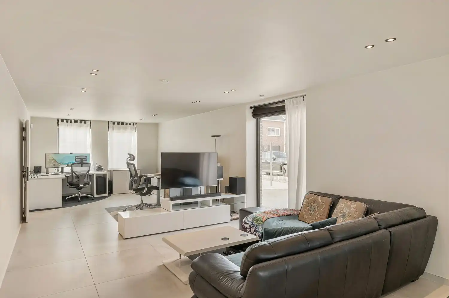 HOOGWAARDIG AFGEWERKTE WONING OP EEN TOPLOCATIE IN RUMST foto 6