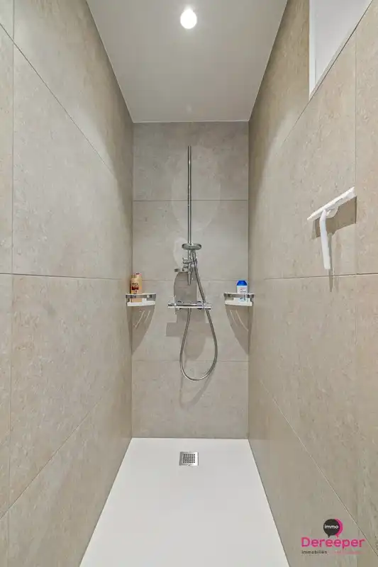 Prachtig instapklaar energiezuinig gelijkvloers appartement (2023) met tuin en 3 slaapkamers foto 16