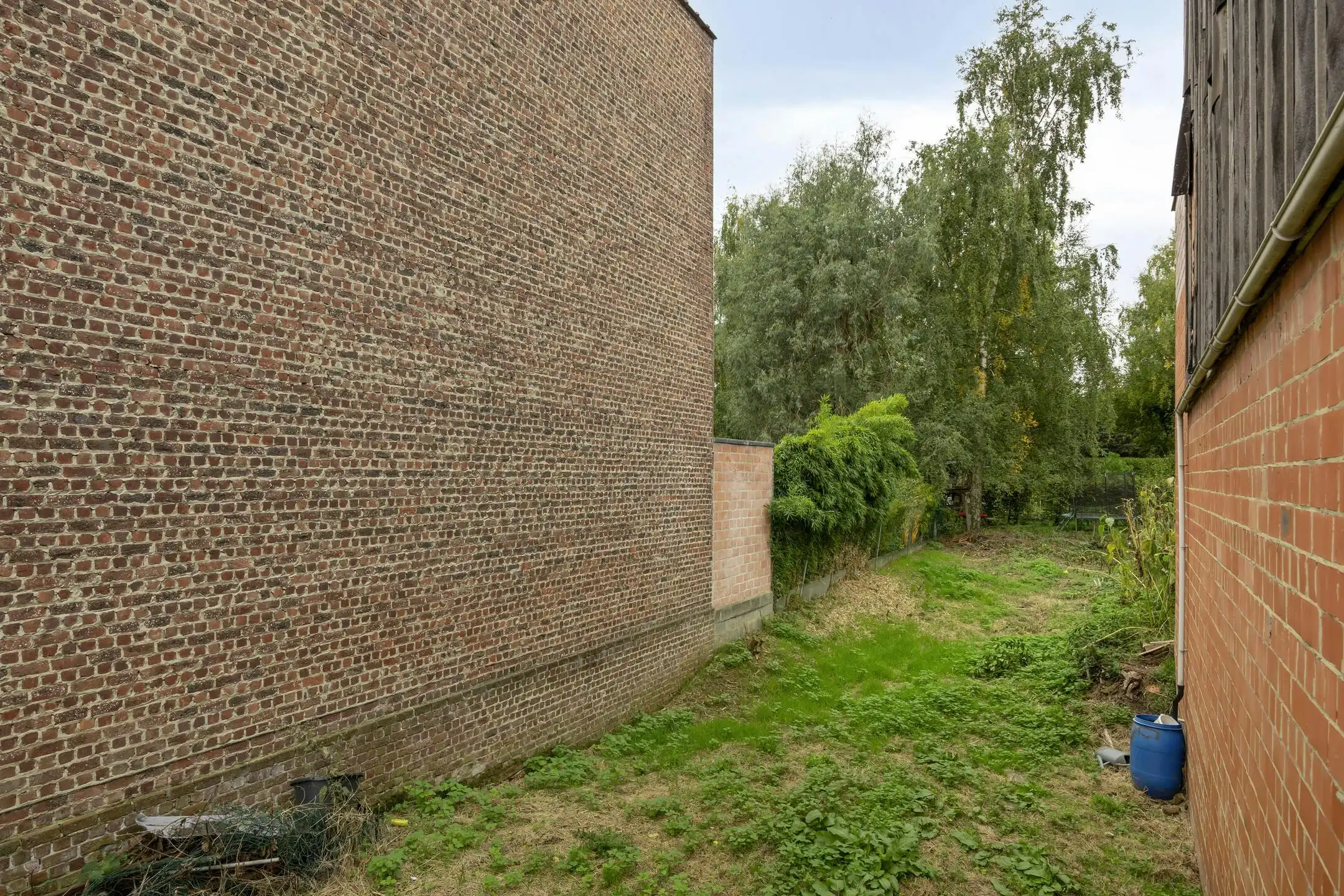 Rustig gelegen bouwgrond te koop in Neder-Over-Heembeek foto 4
