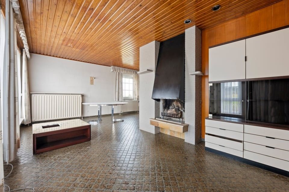TE RENOVEREN BUNGALOW MET 3 SLAAPKAMERS, RUSTIGE LOCATIE foto 10