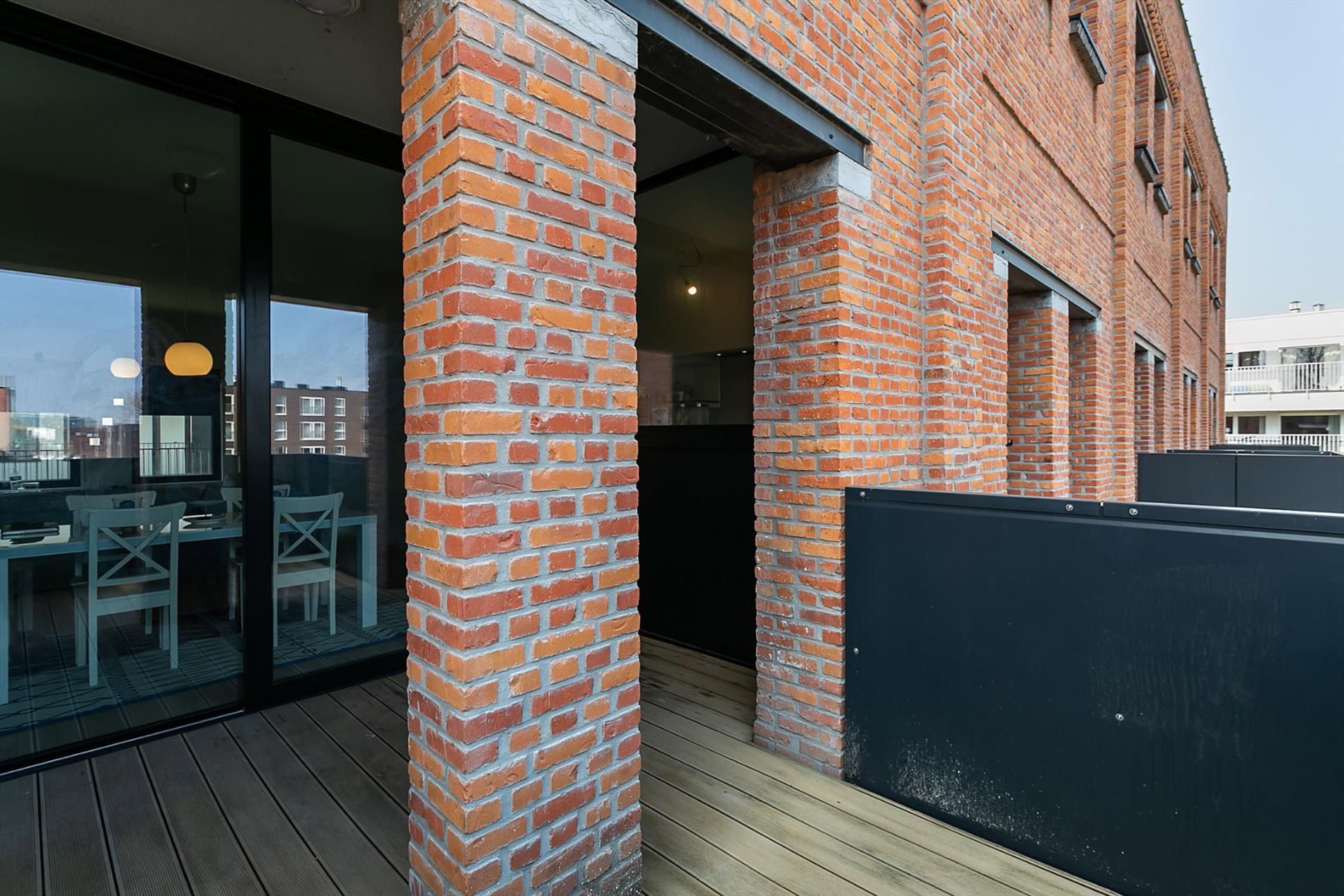 Ruim appartement met 3 slaapkamers en staanplaats foto 15