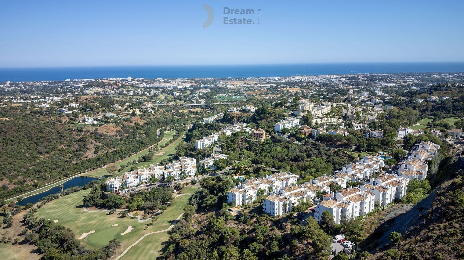 Subliem penthouse met een elegante afwerking te Altos de la Quinta, Benahavis. foto 29