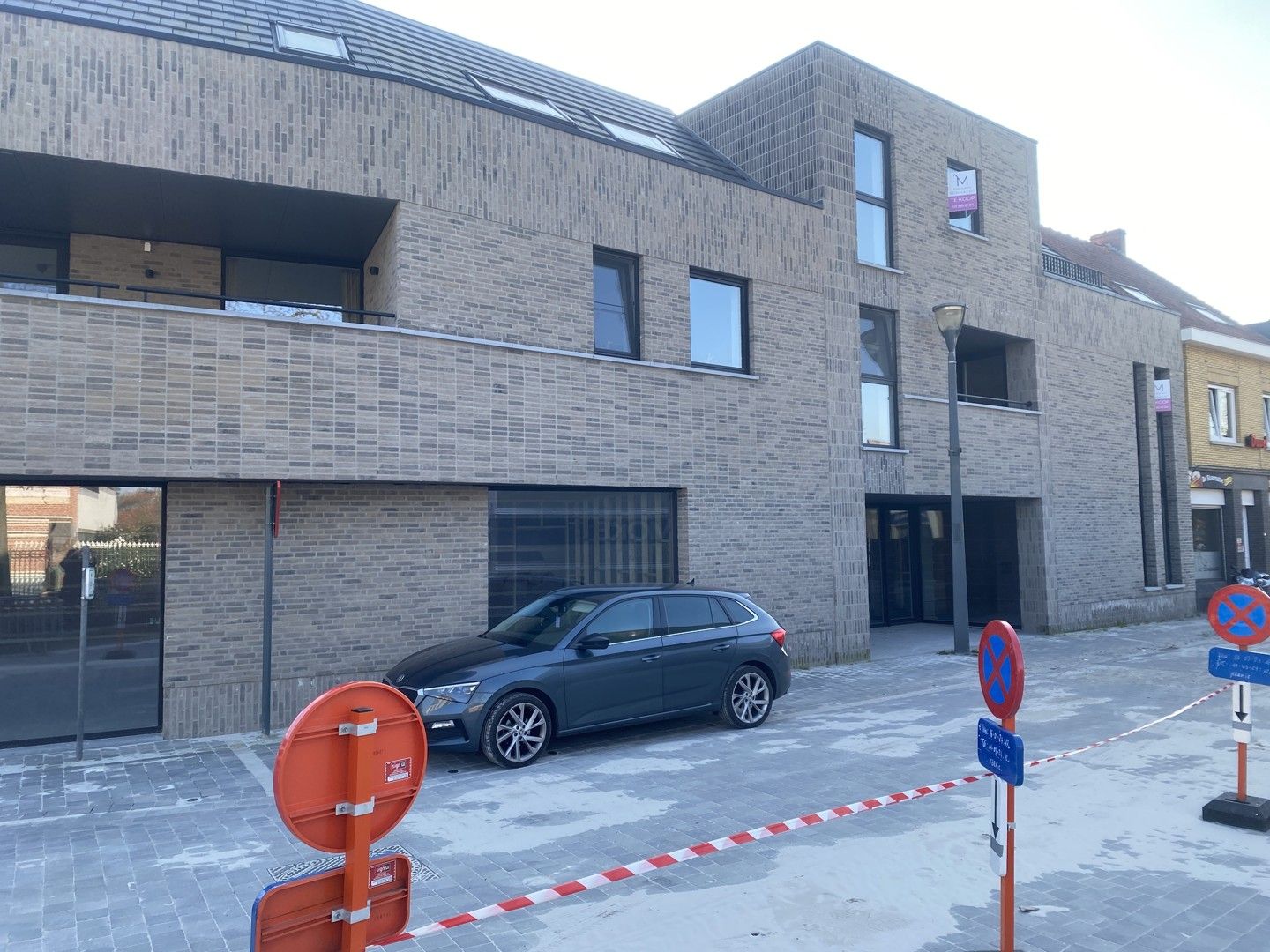 Knap nieuwbouwappartement met ruime dressing en inpandige autostaanplaats foto 12