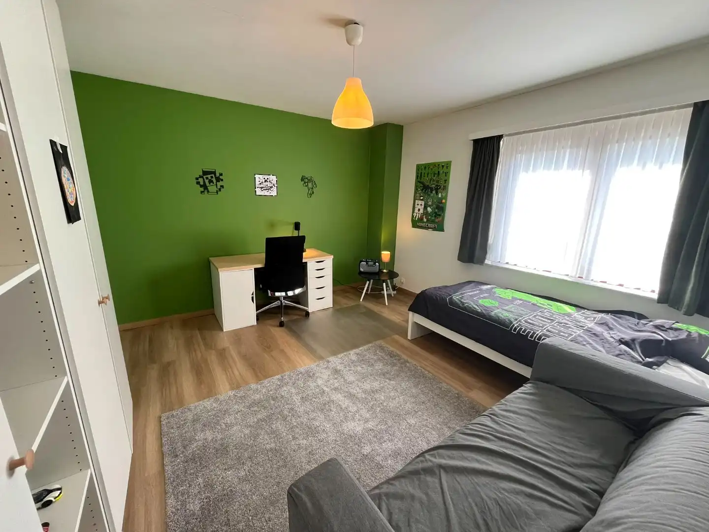 Gerenoveerde halfopen bebouwing met 4 slaapkamers, bureau, tuin en garage in Brasschaat foto 17