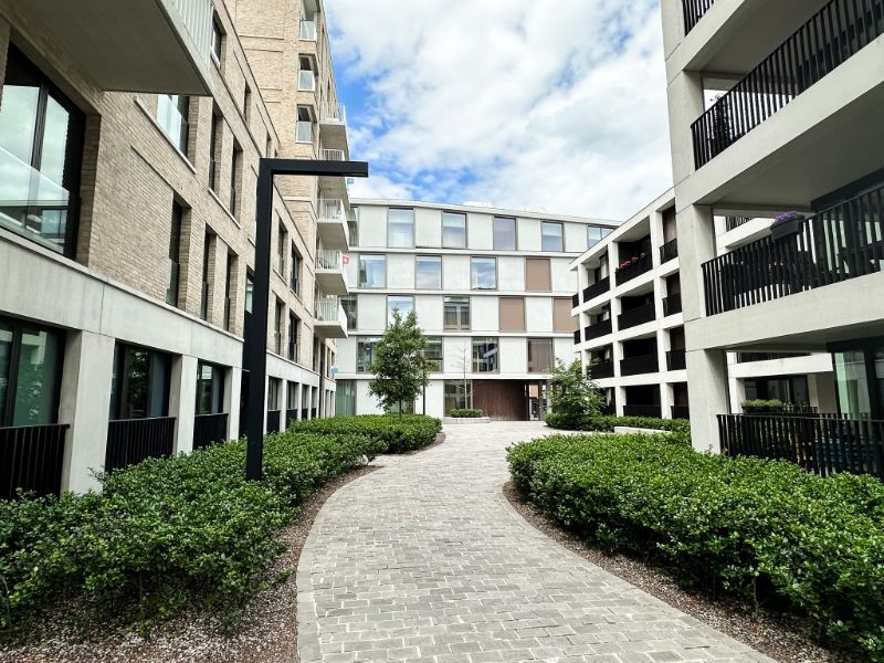 Modern nieuwbouwappartement te koop in Roeselare met gunstige oriëntatie foto 2