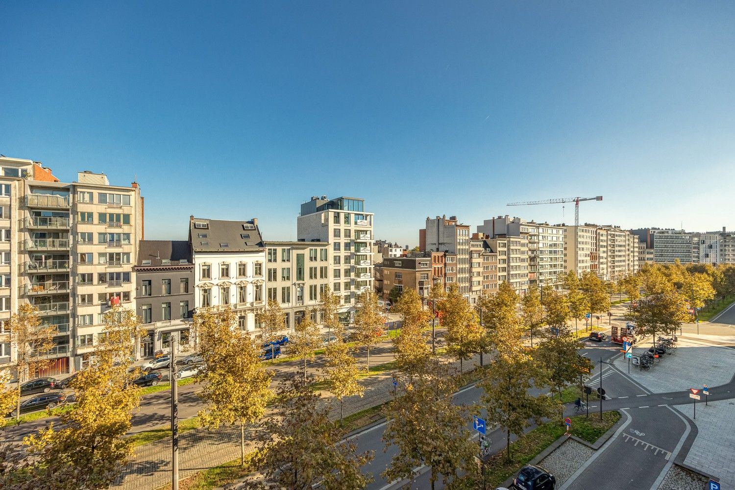 Prachtige duplex penthouse met 3 ruime terrassen in recent gebouw foto 24