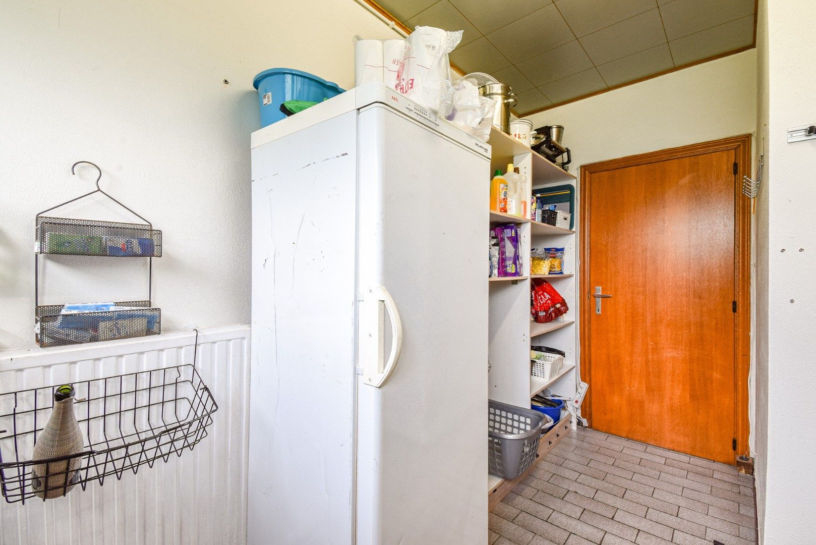 Ruime gezinswoning met grote tuin en 4 slaapkamers in  rustige woonwijk te Gistel foto 14