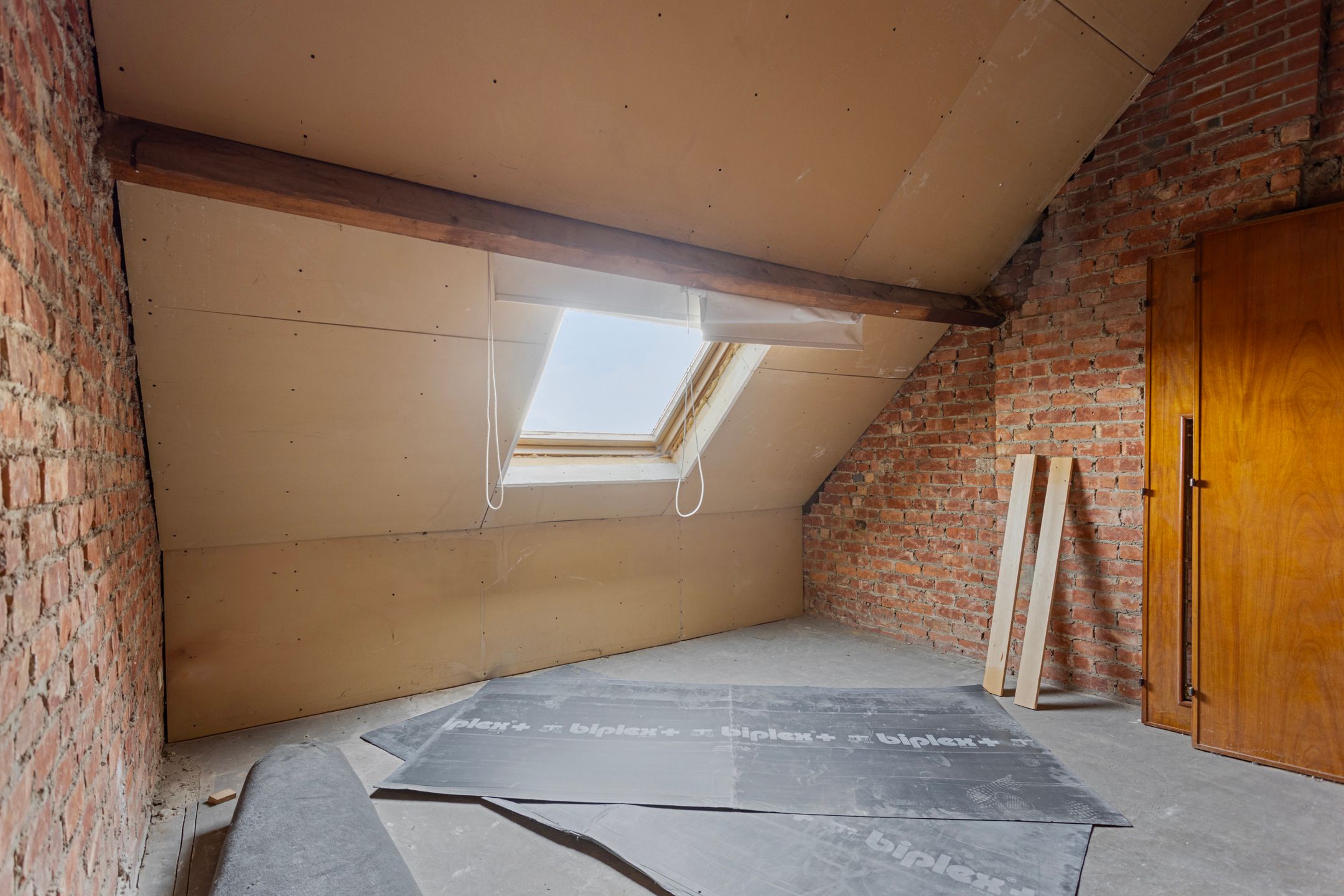 Gezinswoning met 4 slaapkamers en zongeoriënteerde tuin in Tongeren-Borgloon foto 13