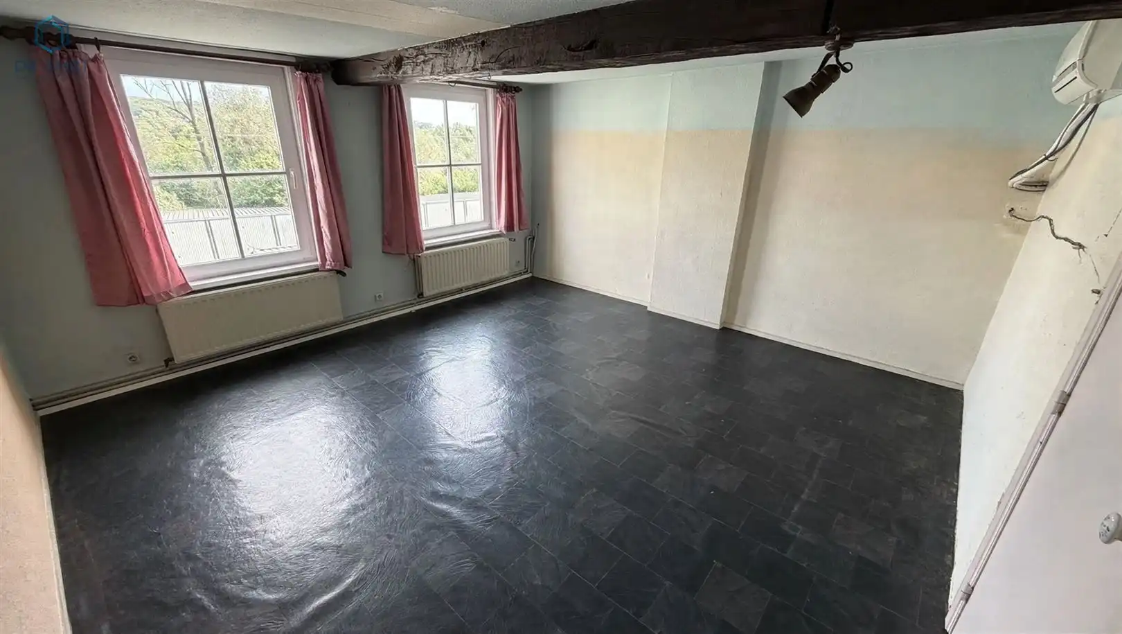 RUIME KARAKTERWONING MET VEEL POTENTIEEL IN GERAARDSBERGEN foto 20