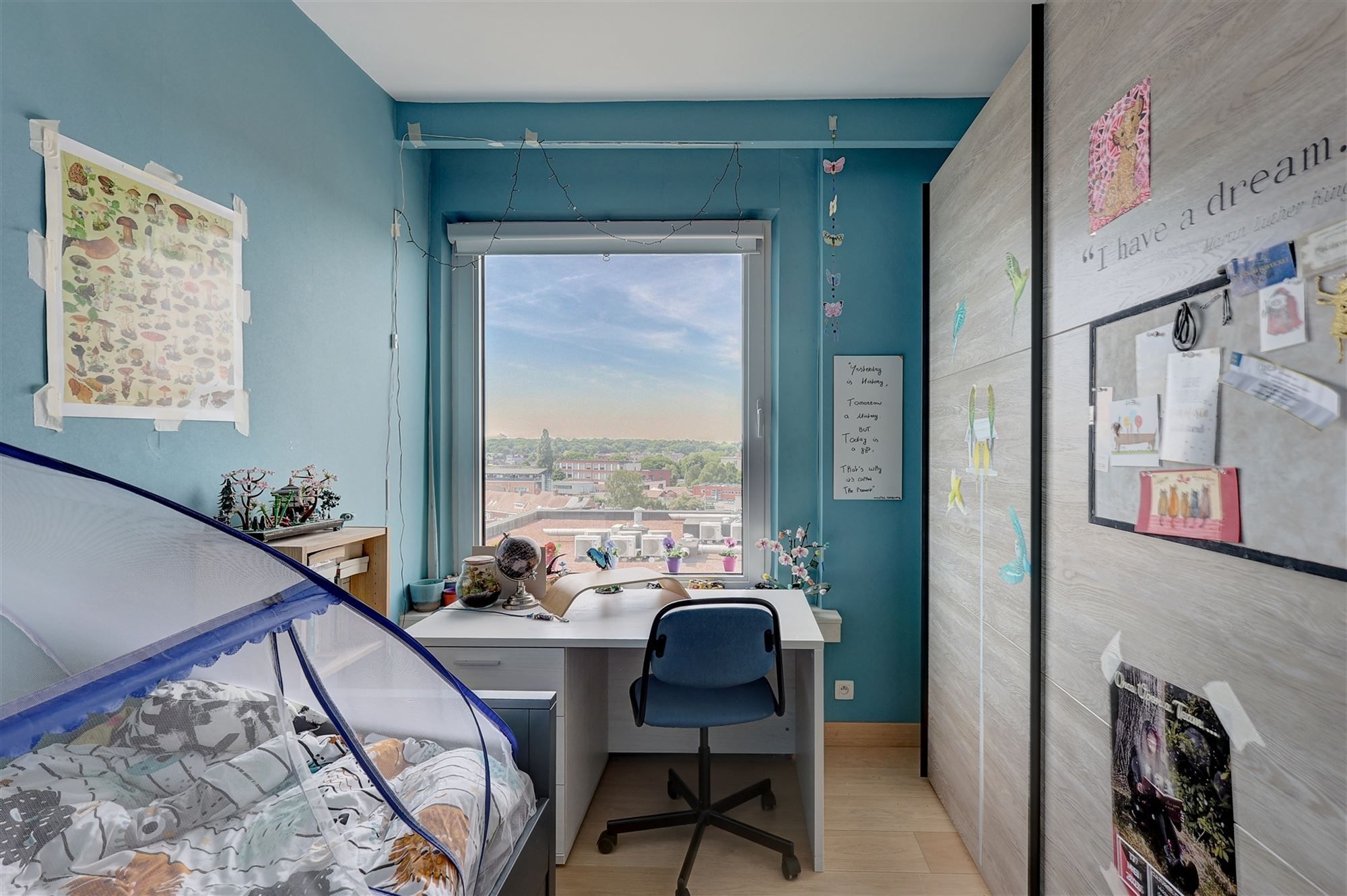 Appartement met 3 slaapkamers, terras en parking op de Bist foto 13