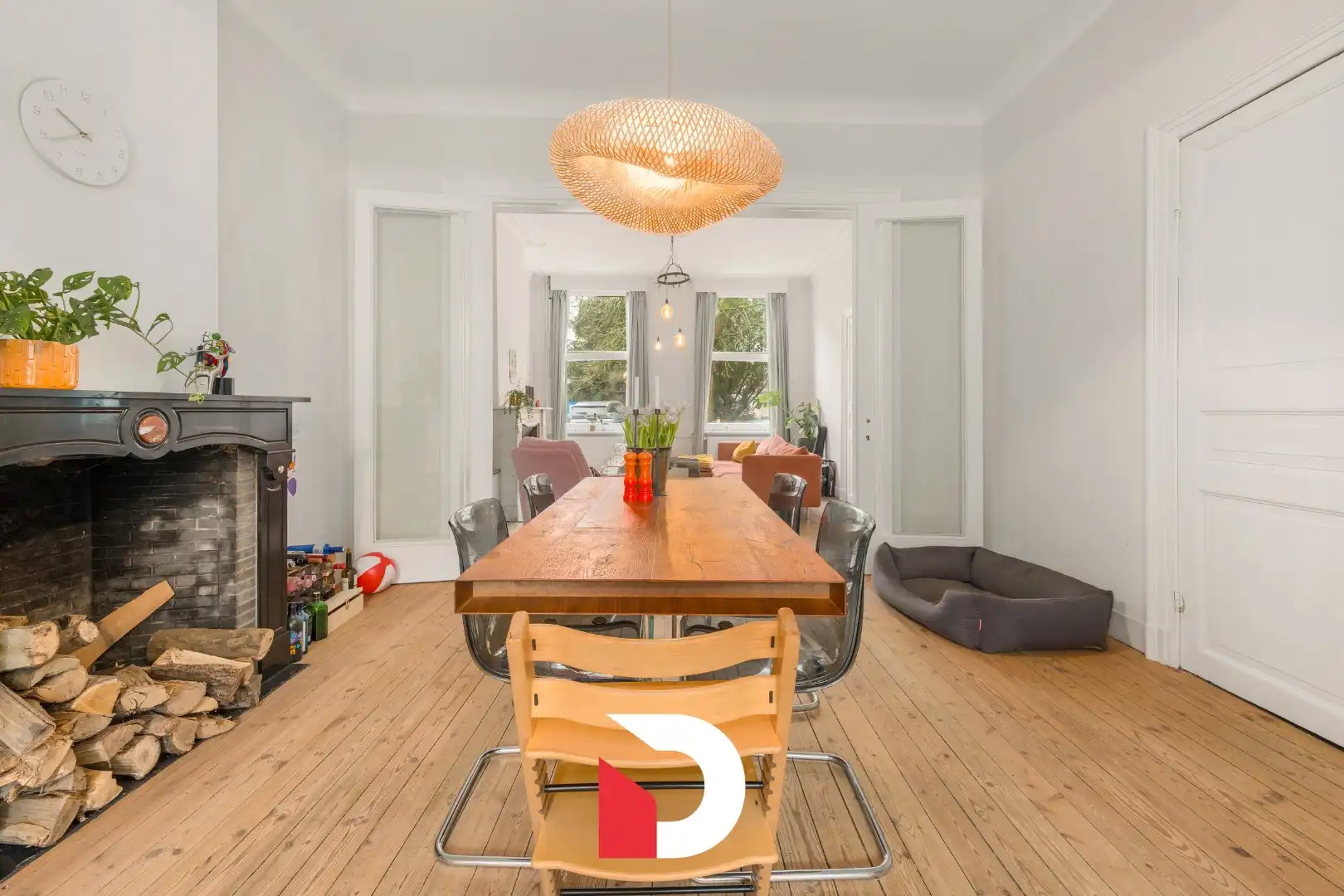 Statige burgerwoning met 4 slk op het exclusieve Wijngaardplein tussen het Minnewater en Begijnhof foto 8