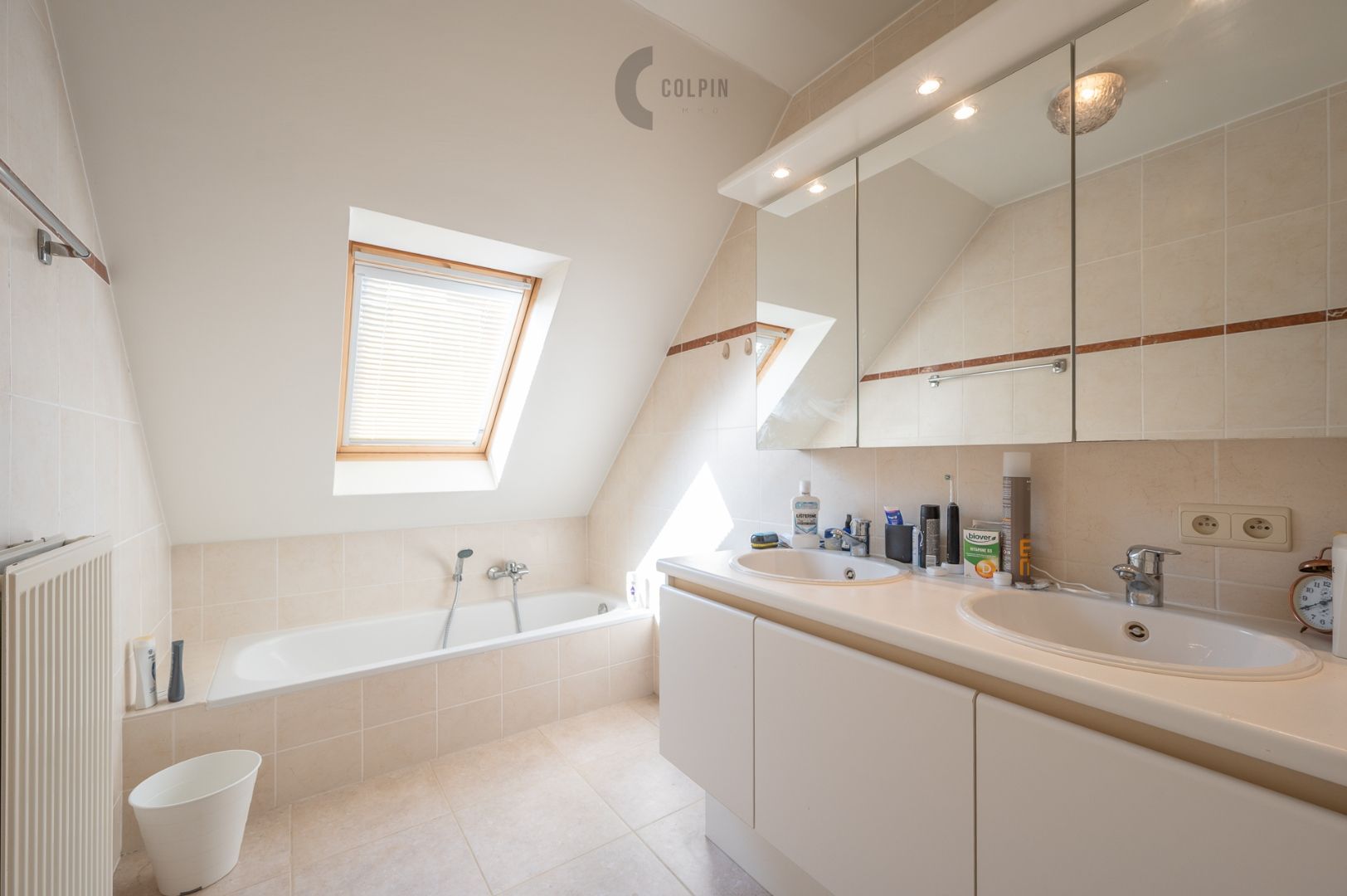 Instapklaar en lichtrijk penthouse vlakbij de zeedijk foto 7