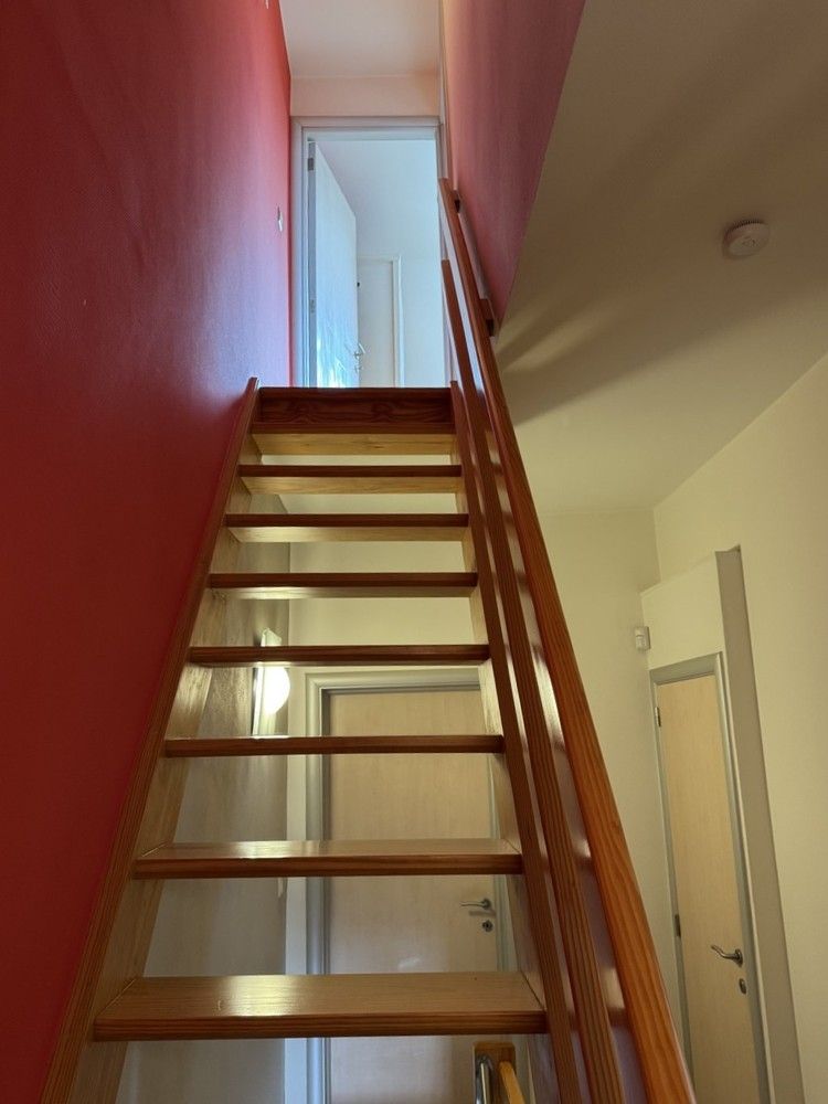 Verrassend ruime woning met achteringang met privéparkeerplaatsen foto 23
