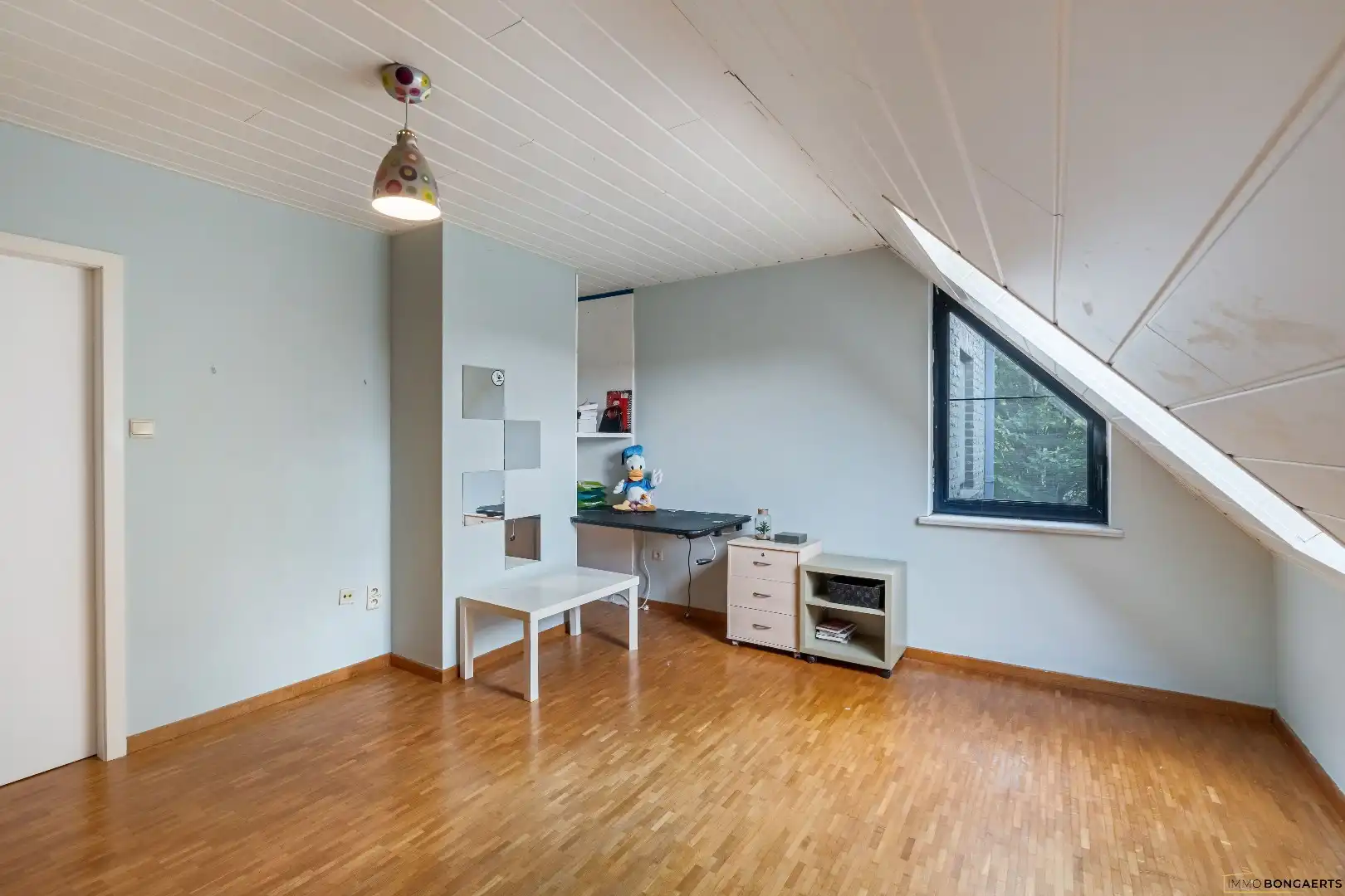 Ruime gezinswoning met 3 slaapkamers foto 19