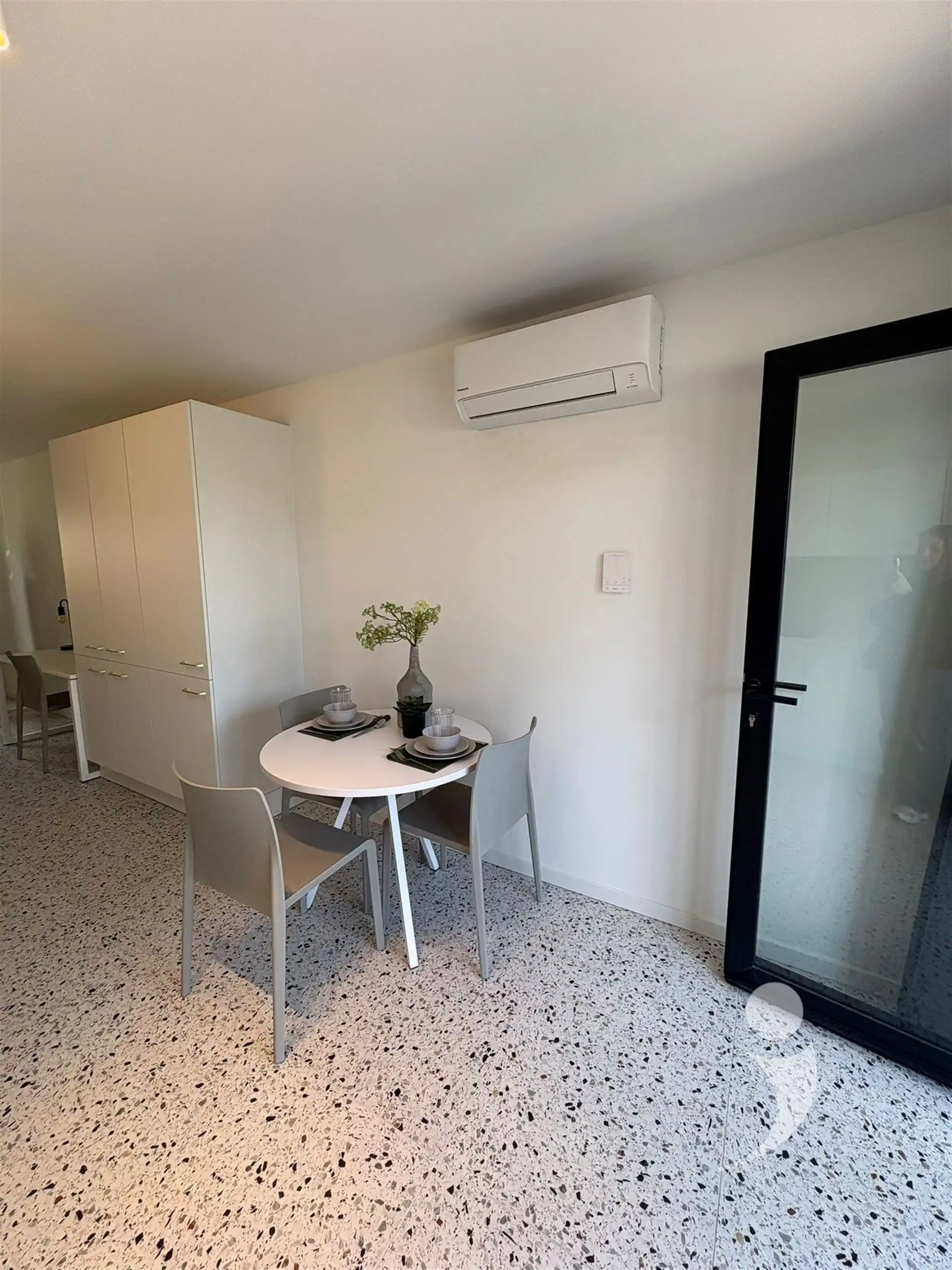 Studentenstudio 00.01 foto 5