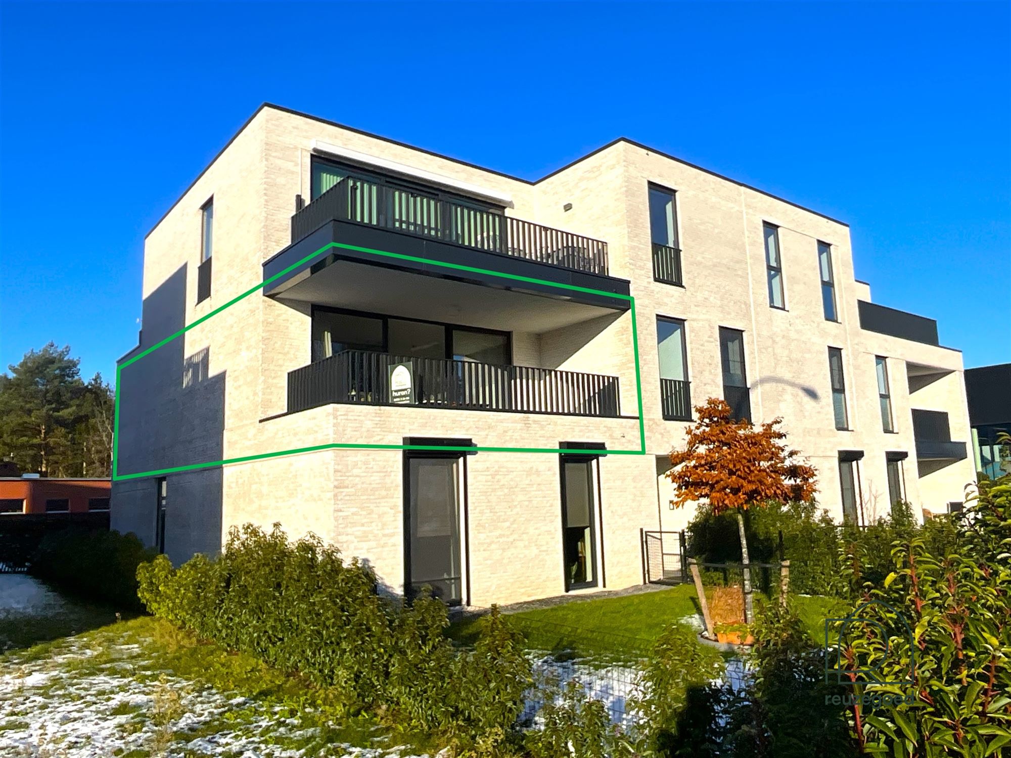 Lichtrijk nieuwbouwappartement (2 slpk) met groot zuidgericht terras in Putte foto {{pictureIndex}}