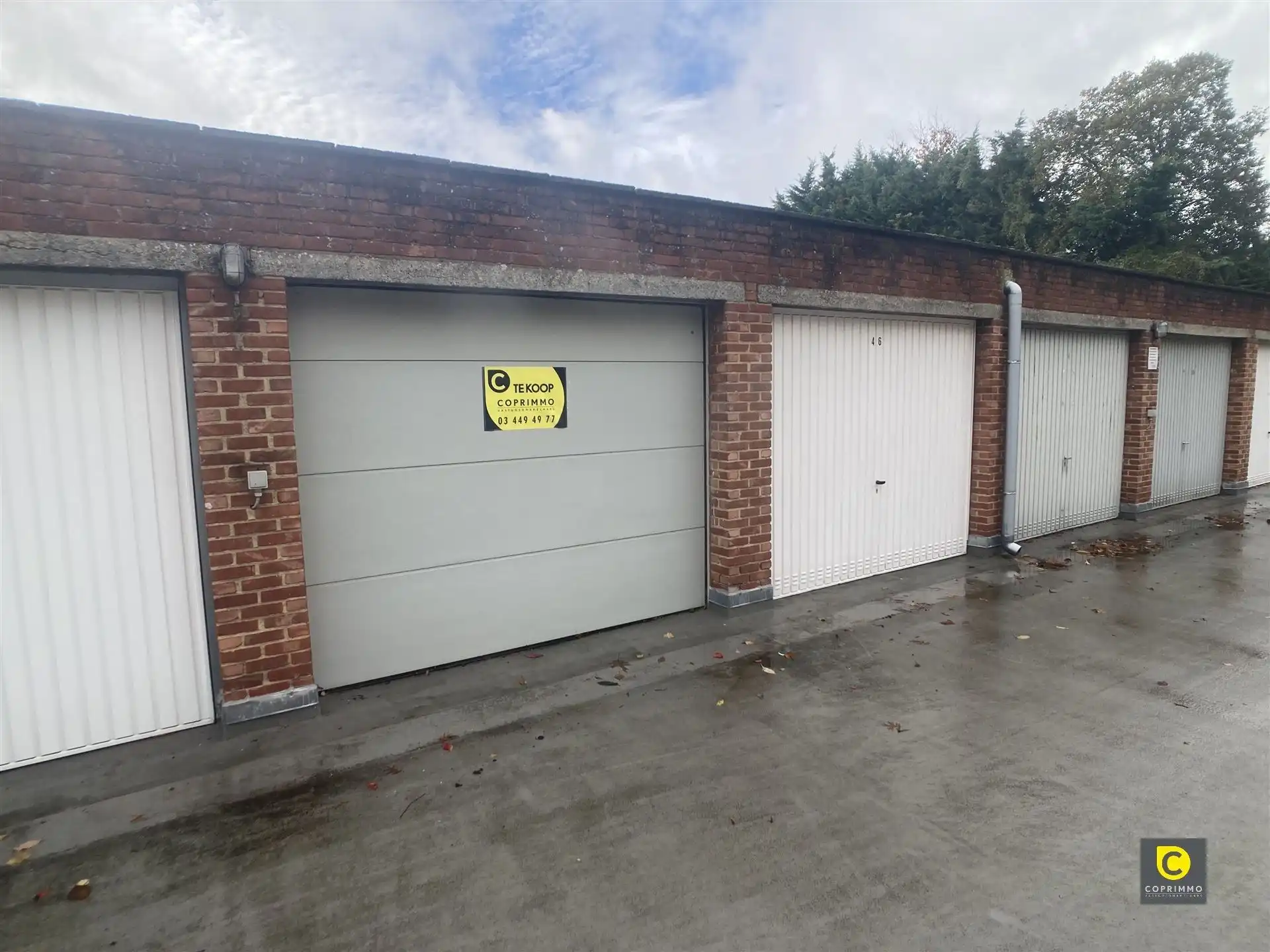 Ruime garagebox met automatische poort!  foto 2