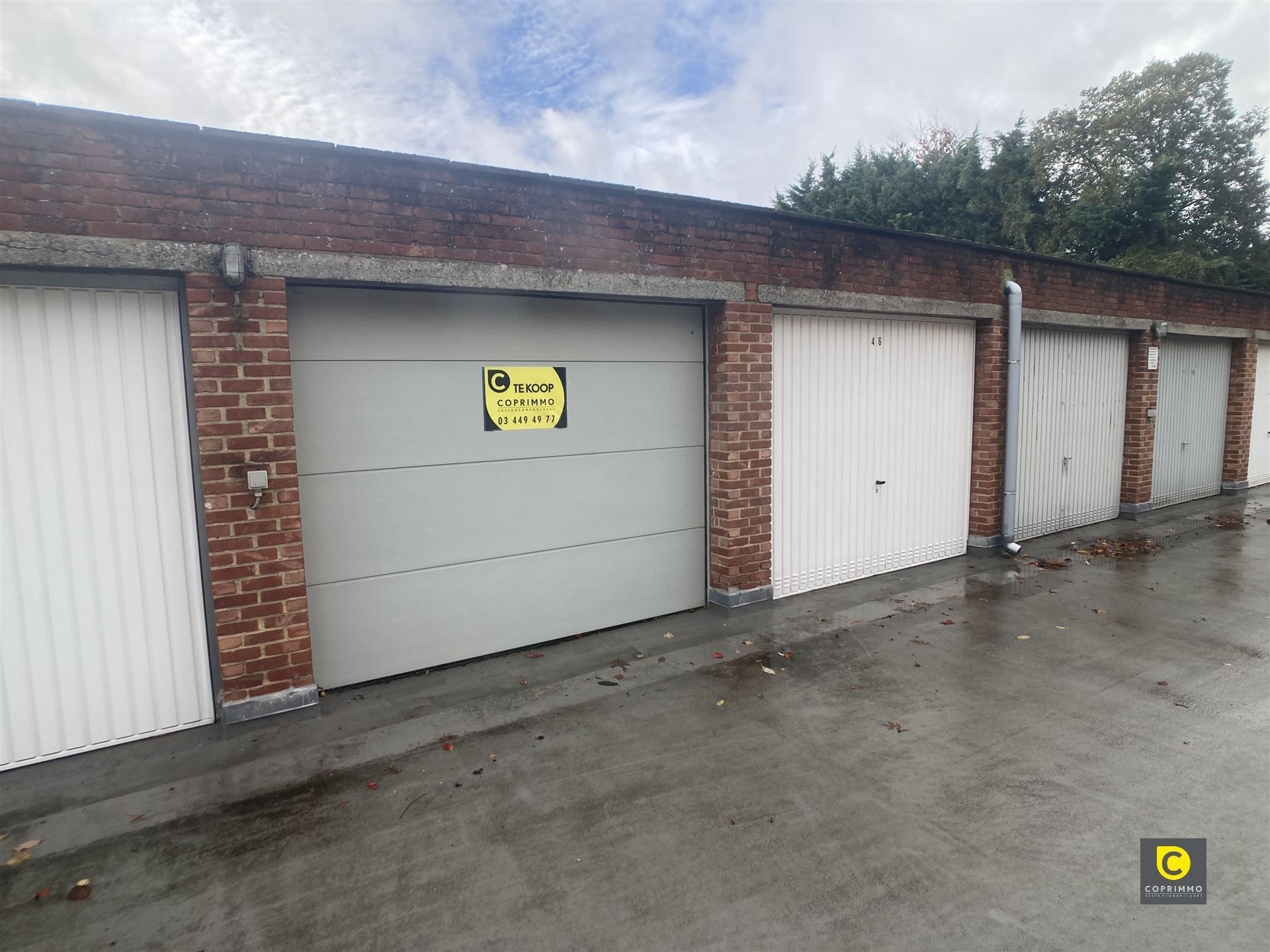 Ruime garagebox met automatische poort!  foto 2