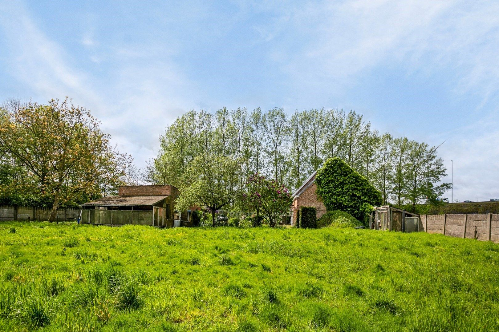 Ruime woning met tuin, garage en 3 slaapkamers foto 16