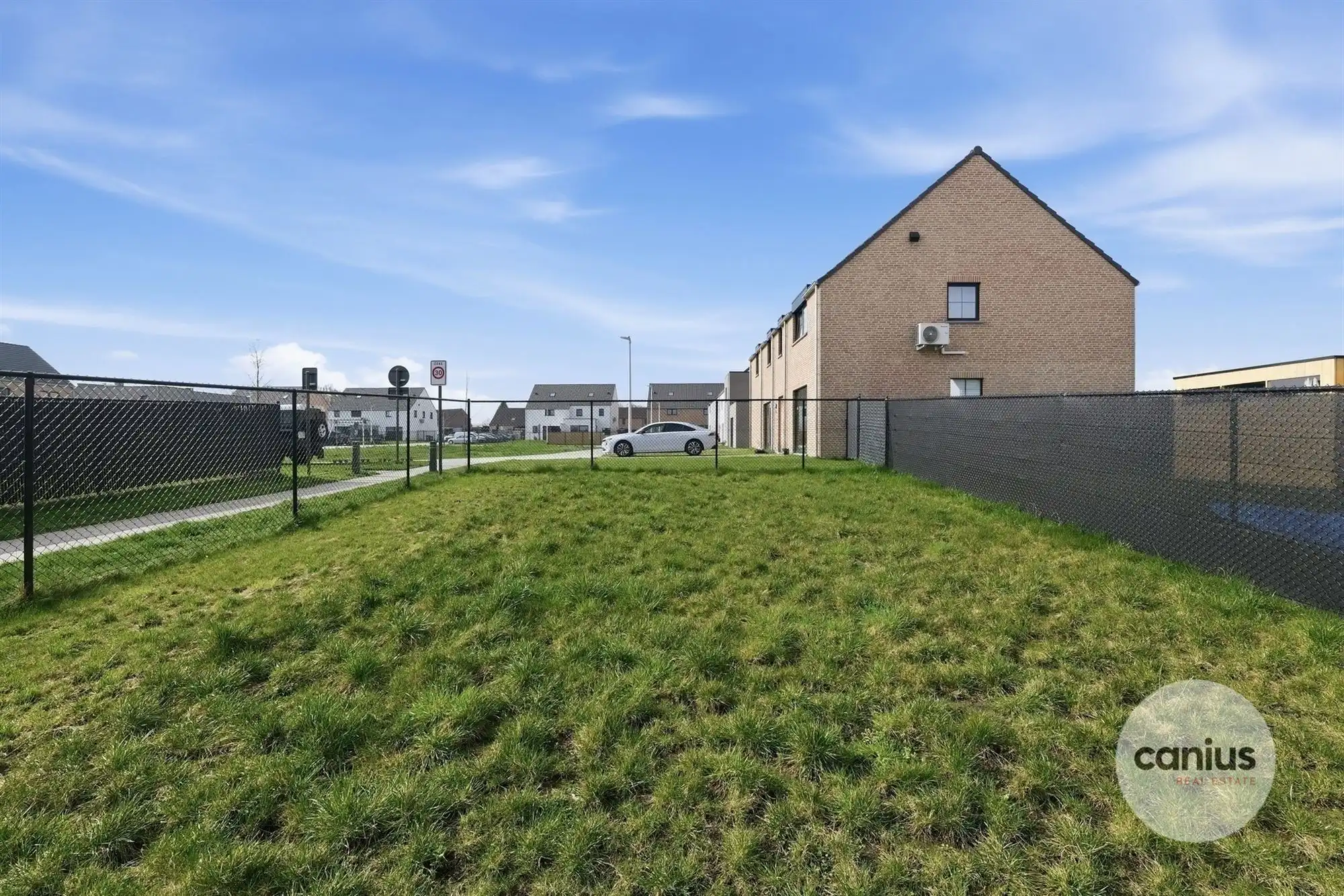 INSTAPKLARE WONING MET 3 SLKS & TUIN foto 21