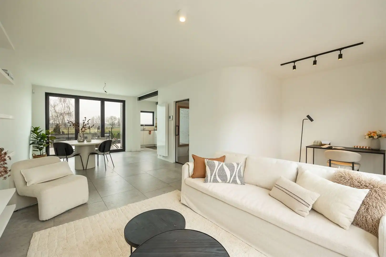 Instapklare bel-étagewoning met een groen vergezicht foto 10