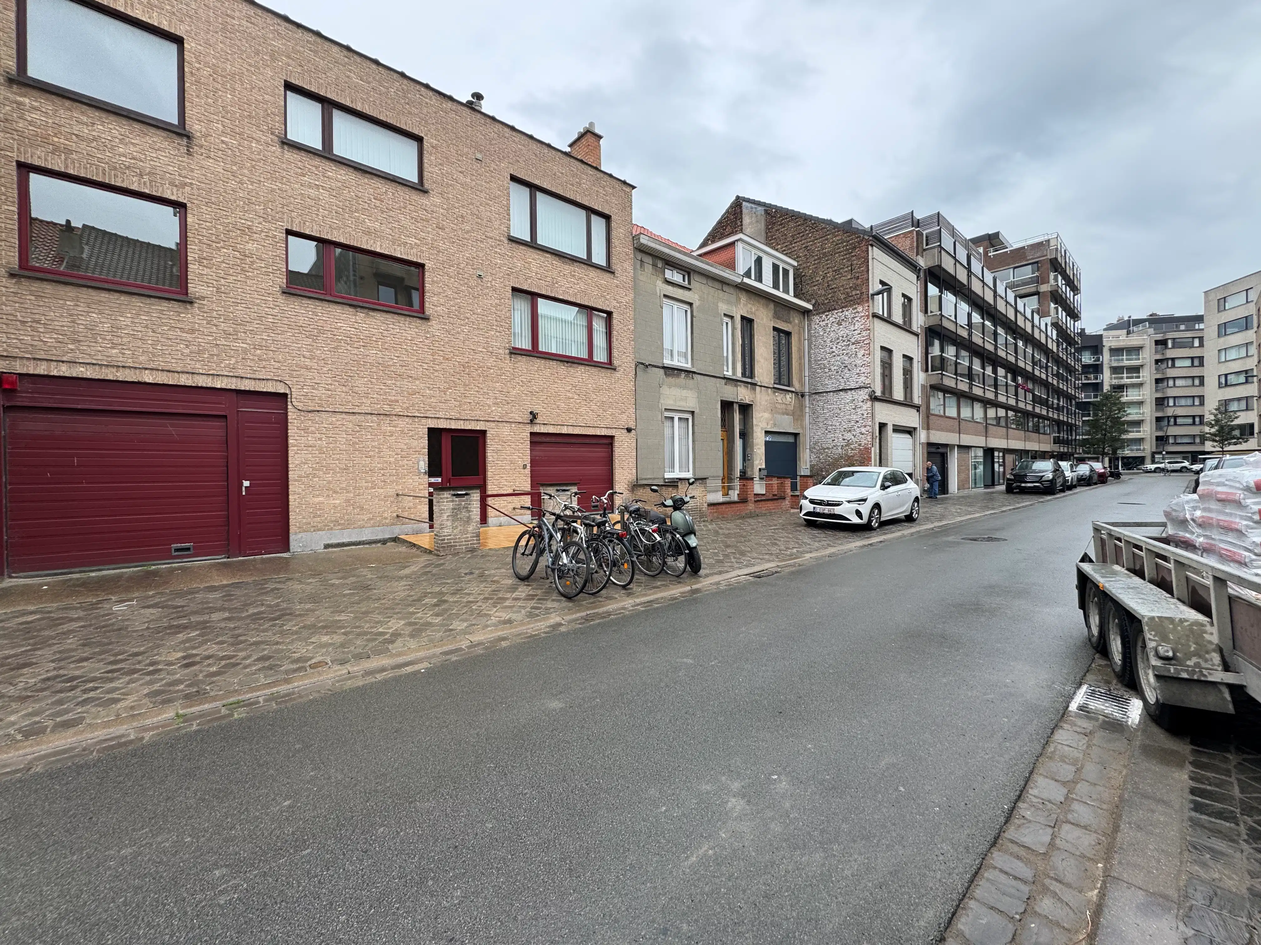 Garagebox 32m² op centrale legging foto 8