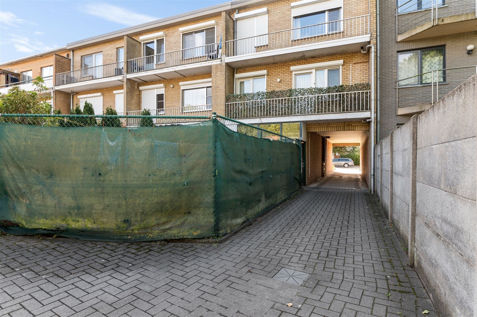 Rustig gelegen appartement ca. 83m2 met 2 slaapkamers en terras. foto 3