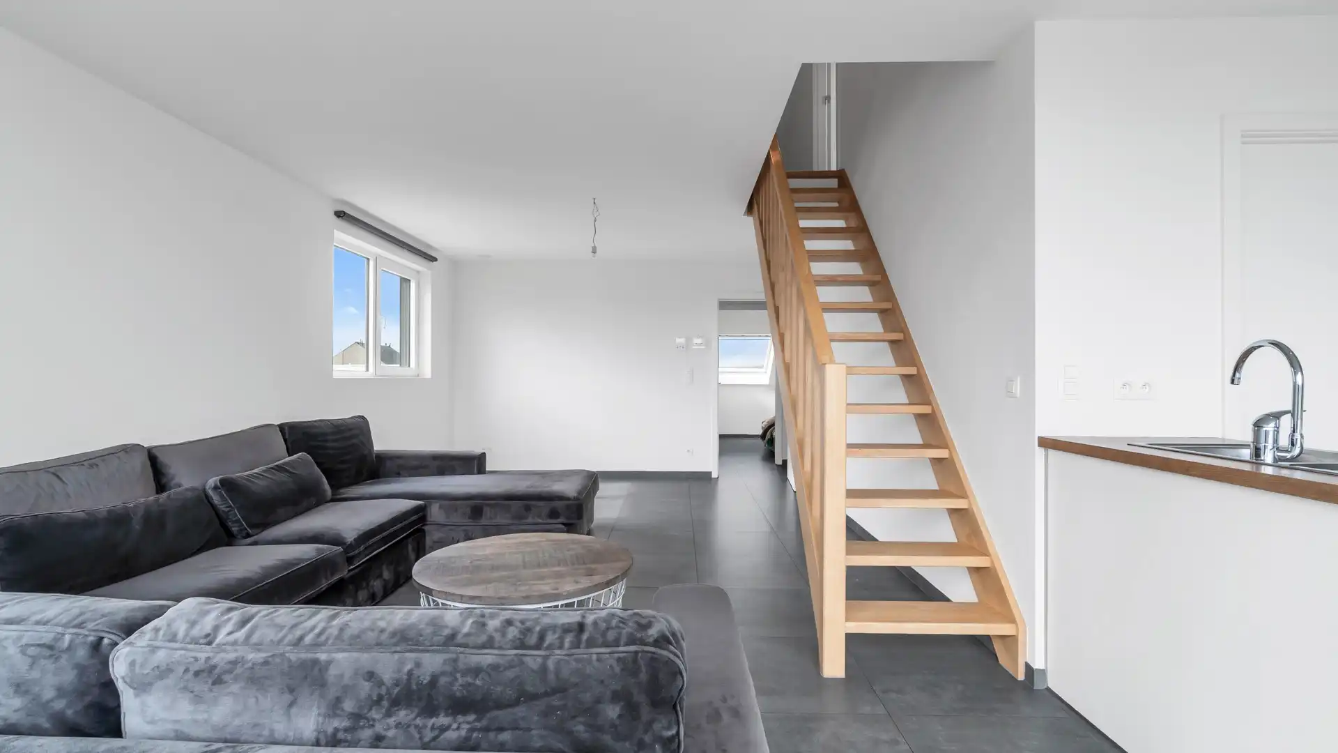 MODERN, ENERGIEZUINIG DUPLEX APPARTEMENT MET 4 SLAAPKAMERS IN MAASMECHELEN foto 5