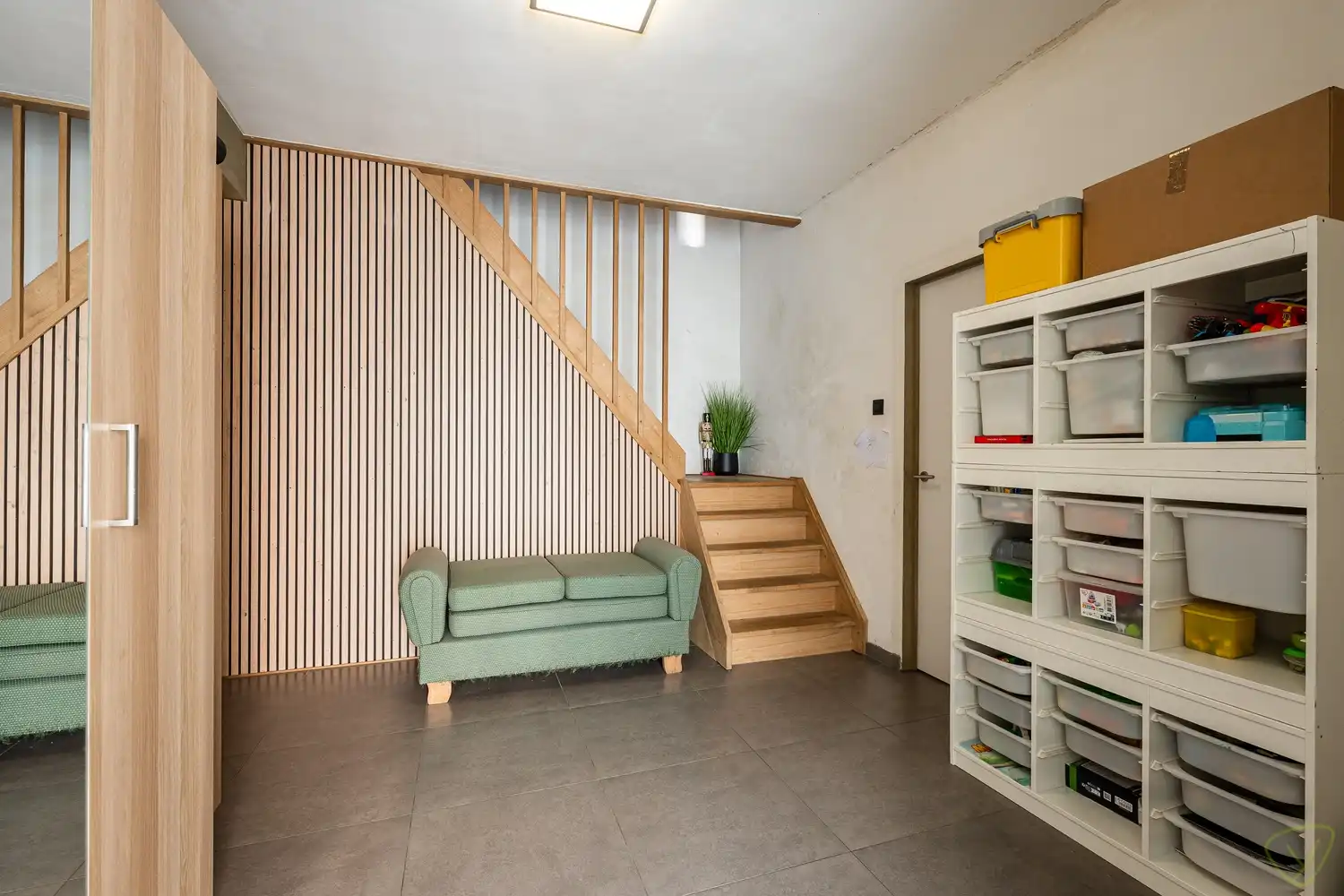 Vernieuwbouw woning met praktijkruimte op topligging met uitstekende zichtbaarheid in Evergem foto 4