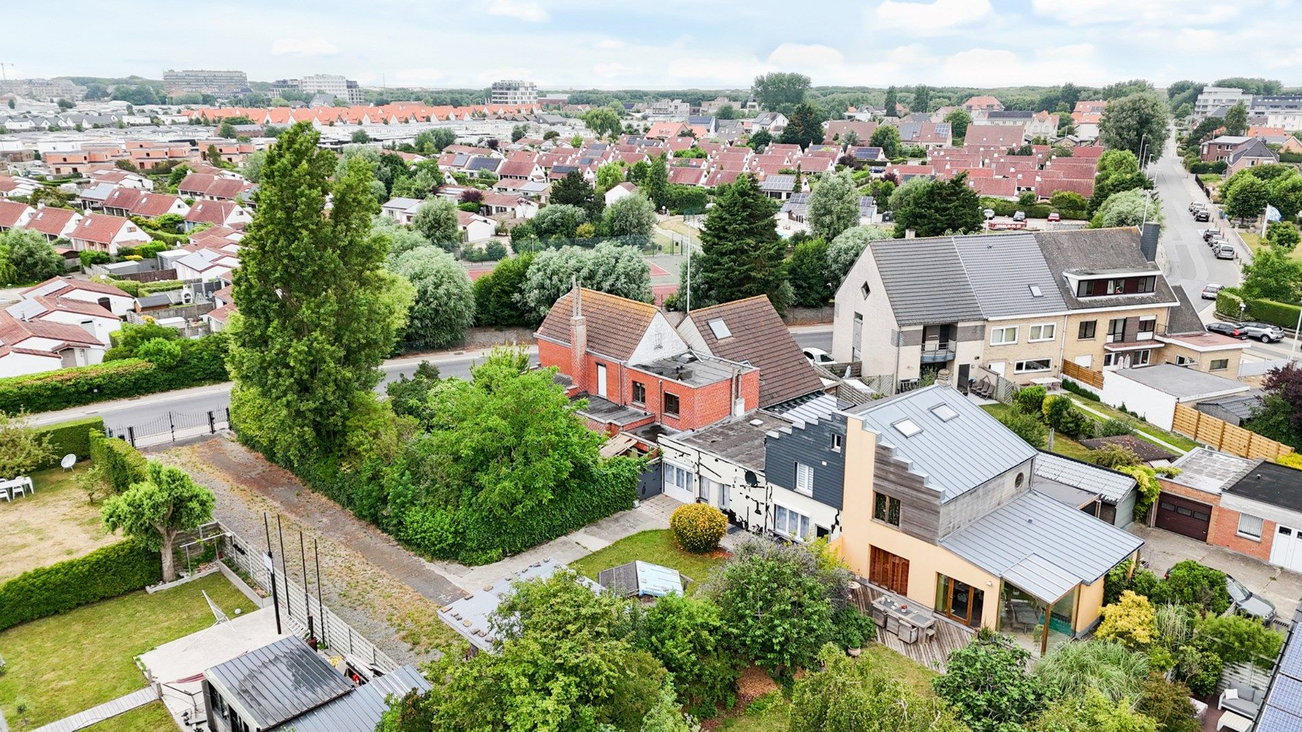 Afbraakpand/bouwgrond te koop op een prachtige residentiële ligging te Bredene! foto 2