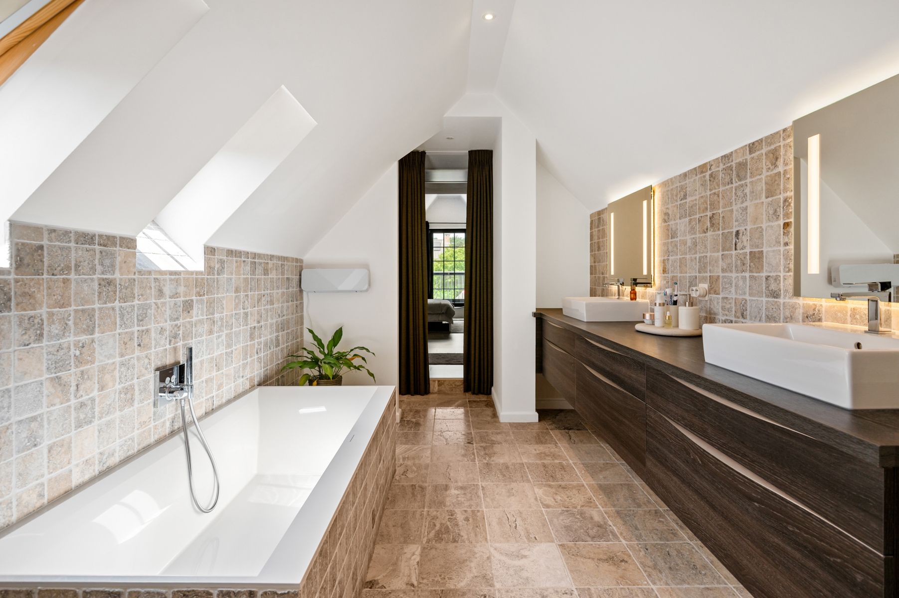 Energiezuinige en instapklare pastorijvilla op ca. 1512 m².  foto 14