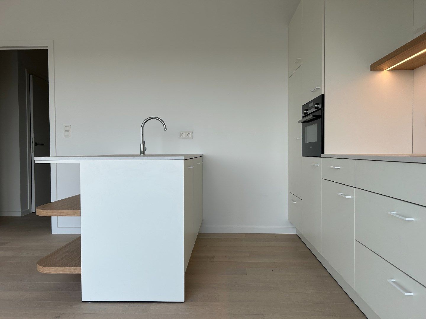 Ruime klassevolle penthouse TE KOOP in Waregem - 6% btw gunsttarief mogelijk! foto 8