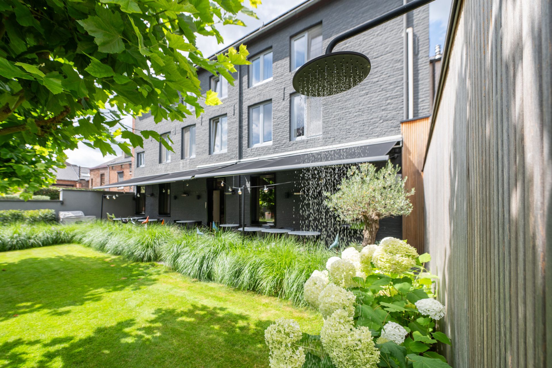 UNIEKE WONING MET PRACHTIGE TUIN OP 4A33CA IN HET CENTRUM VAN TONGEREN. foto 36